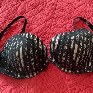 Victoria’s Secret push up bra